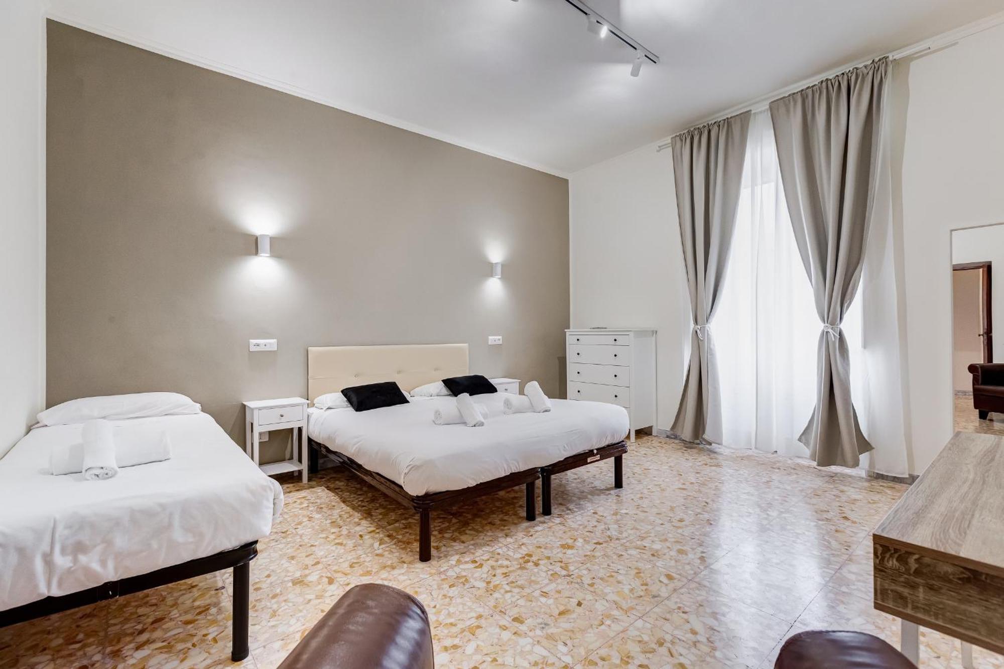Vivilo Collection - San Vito View Apartment - 3 Bdr 2 Baths 로마 외부 사진