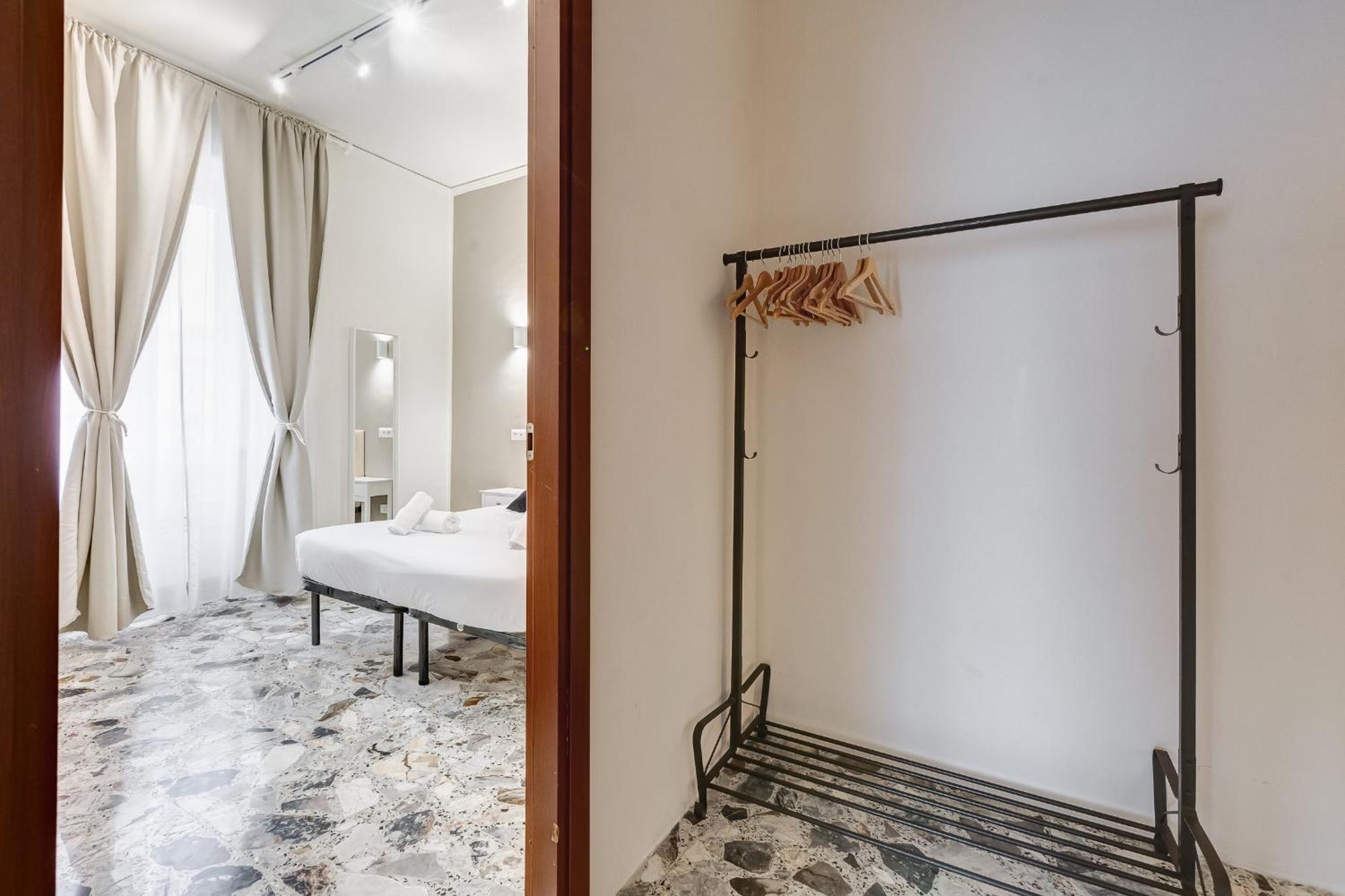 Vivilo Collection - San Vito View Apartment - 3 Bdr 2 Baths 로마 외부 사진