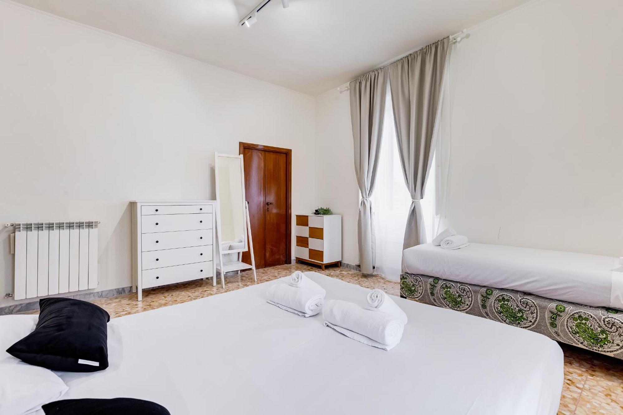 Vivilo Collection - San Vito View Apartment - 3 Bdr 2 Baths 로마 외부 사진