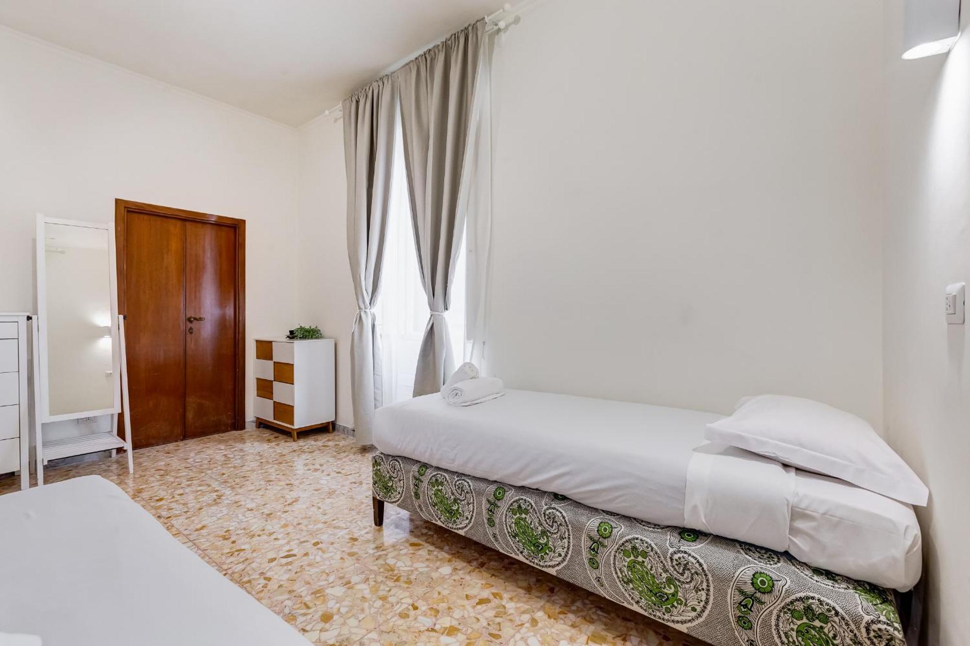 Vivilo Collection - San Vito View Apartment - 3 Bdr 2 Baths 로마 외부 사진