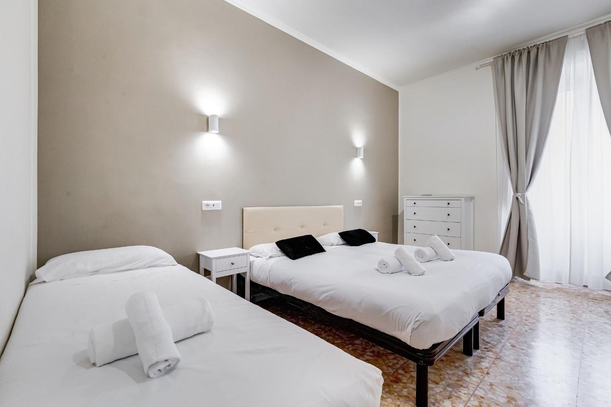 Vivilo Collection - San Vito View Apartment - 3 Bdr 2 Baths 로마 외부 사진