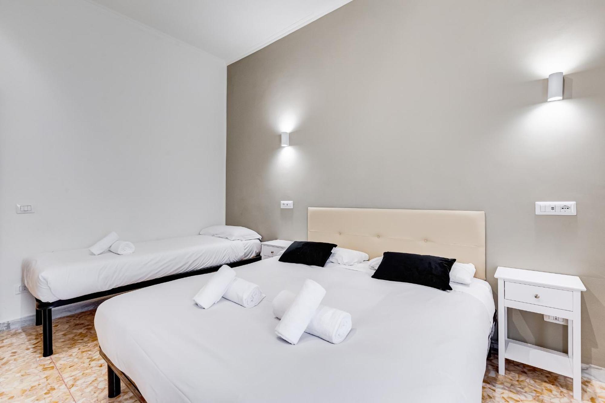 Vivilo Collection - San Vito View Apartment - 3 Bdr 2 Baths 로마 외부 사진